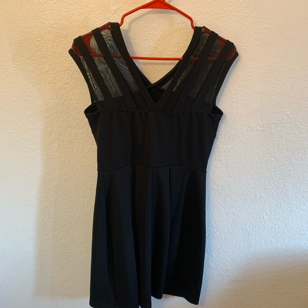 ⭐️ EnfocusStudio Dress - Picture 5 of 5